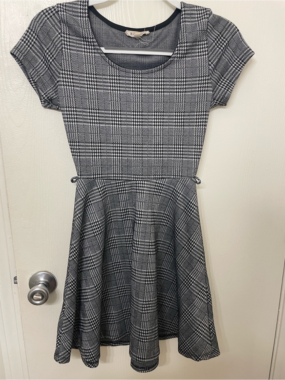 Junior Plaid Short-Sleeve Fit-and-Flare Dress in Black and White